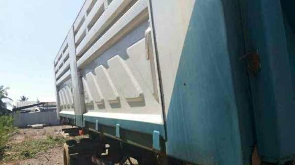 ขายหางพ่วง  FT  ดั้ม.  2 เพลา.  ปี 38  สนใจติดต่อ 081 - 6079515