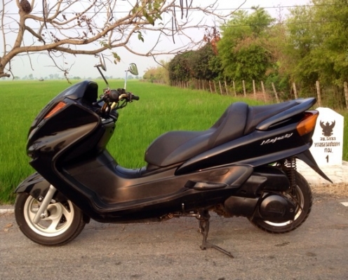 Yamaha majesty250