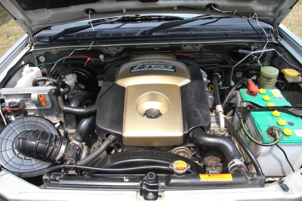 ISUZU D-Max SLX เครื่อง 2500 Cab ปี 2005 ISUZU D-Max SLX เครื่อง 2500 Cab ปี 2005