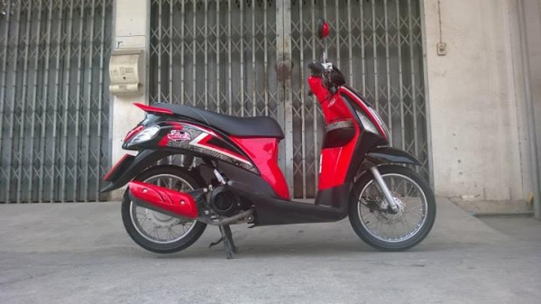 LET 2013 แดงดำ สภาพนางฟ้า วิ่งน้อย แบตใหม่ ขายถูกๆ ตอ่รองได้เยอะ