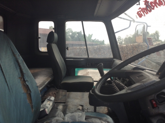 ขาย 10 ล้อหัวยาว เพลาเดียวพื้นเรียบ วางหัว ROCKY เครื่อง EH700 168 HP เฟืองท้าย FUSO เบรคทิฟฟี่ พาวเวอร์ ทะเบียนพร้อมโอนครับ