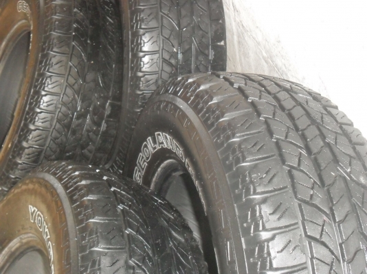 ยาง YOKOHAMA 265/70R16 ปี08 สวยๆ 4 เส้น ราคา 2700 บาท ยาง YOKOHAMA 265/70R16 ปี08 สวยๆ 4 เส้น ราคา 2700 บาท