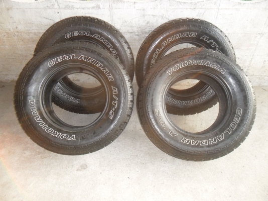 ยาง YOKOHAMA 265/70R16 ปี08 สวยๆ 4 เส้น ราคา 2700 บาท