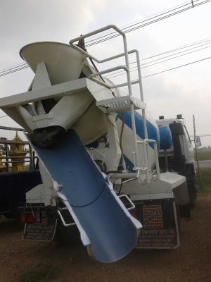 ขายรถโม่ ISUZU 6 ล้อ 2.5 คิว ขายรถโม่ ISUZU 6 ล้อ 2.5 คิว