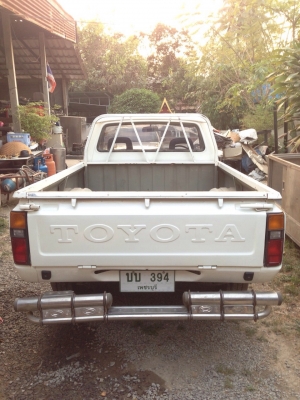 ขายกระบะตอนเดียว TOYOTA HILUX  ม้ากระโดด เครื่องเบนซิน 12 R (อดีตรถราชการ) (ขายแลัวครับ)