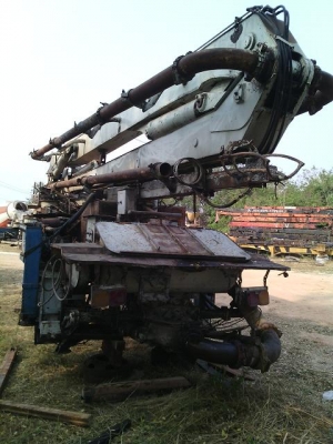 เครื่องปัมป์คอนกรีต ชู๊ตคอนกรีต ติดตั้งหลังรถบรรทุกสูง 22 เมตร อุปกรณ์ครบ สภาพดี ราคาไม่แพง คุ้มค่า