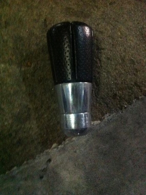 ของแท้!!หัวเกียร์Momo Italy /เพลทHonda Of America