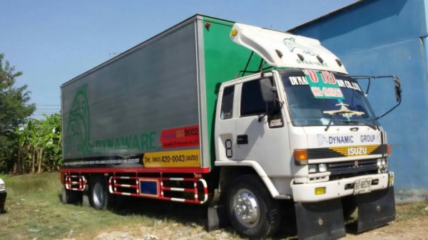 ISUZU 165แรง ปี32 ตู้อลูมิเนียมแห้งยาว7เมตร เหมาะสำหรับบรรทุกพลาสติก