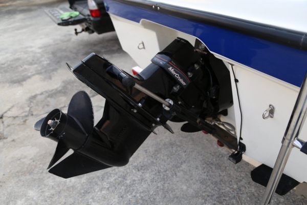 ปี2006Bayliner18.5 เครื่อง4.3 เรือดีขายถูก