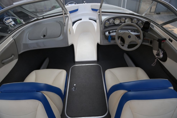 ปี2006Bayliner18.5 เครื่อง4.3 เรือดีขายถูก