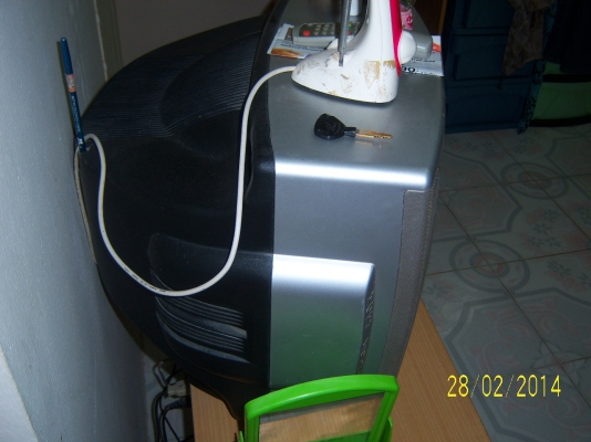 โทรทัศน์สี 20นิ้ว ซัมซุง ใช้การได้ปกติ พร้อมรีโมท(800)