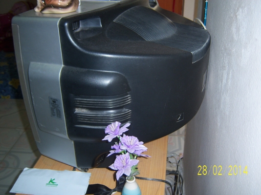 โทรทัศน์สี 20นิ้ว ซัมซุง ใช้การได้ปกติ พร้อมรีโมท(800)