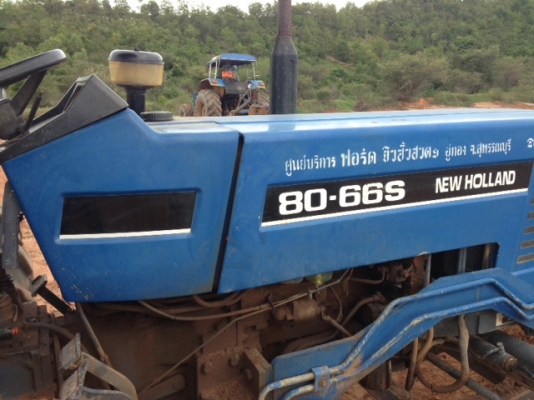 ขายรถไถ NEW HOLLAND 80-66s ลดเหลือ 220,000 บาท