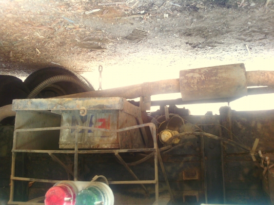 ต้องการขายรถบรรทุกหน้ายาว