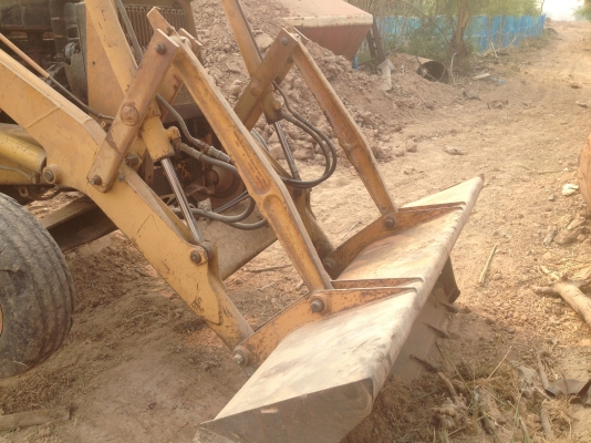 ขายรถหน้าตักหลังขุดราคาถูก