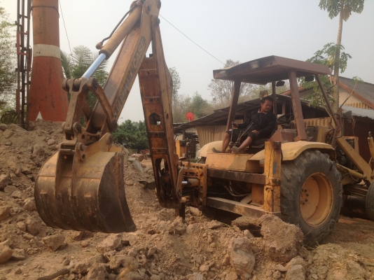 ขายรถหน้าตักหลังขุดราคาถูก