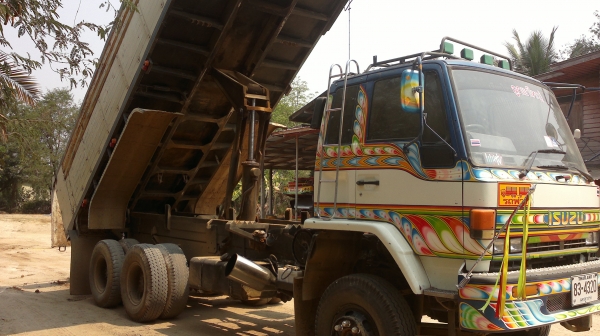 ขาย10ล้อ ISUZU  260