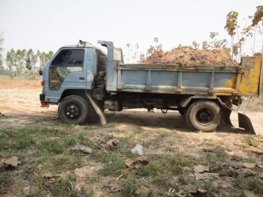 ขาย รถดั๊ม ราคาถูกๆ ขาย รถดั๊ม ราคาถูกๆ