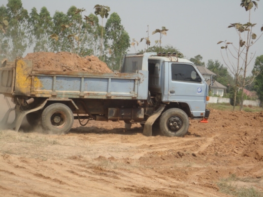 ขาย รถดั๊ม  ราคาถูกๆ