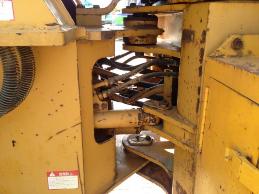 รถตัก โคมัทสุ KOMATSU WA150-1 เก่าญี่ปุ่นแท้ สภาพสวยเดิม รถตัก โคมัทสุ KOMATSU WA150-1 เก่าญี่ปุ่นแท้ สภาพสวยเดิม