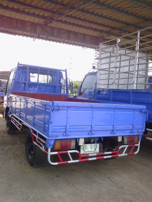 4 ล้อ *ป้ายเล็ก*   Isuzu  NKR  ยูโร2.  *ไม่ติดเวลา* 100แรงม้า เทอร์โ+อินเตอร์ รถห้างแท้