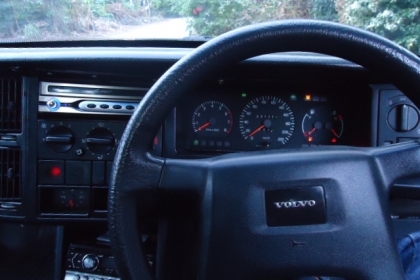 ขายรถหรู ราชการใช้ (รถอัยการเคยใช้) VOLVO 460 GLT เกียร์ ออโต้ เครื่อง 2000 cc ราคา 83,000 บาท ถูกที่สุดในเว็บ สภาพดีมาก ขับดีเลย 100 (โฉมปี94-96) A/T ปี 1996 เกียร์ออโต้ แอร์เย็นชื่นใจ,ช่วงล่างนิ่มมาก, ความปลอดภัยดี ช่วงล่างนิ่ง วิ่งเกิน 100 ,โครงสร้างปล