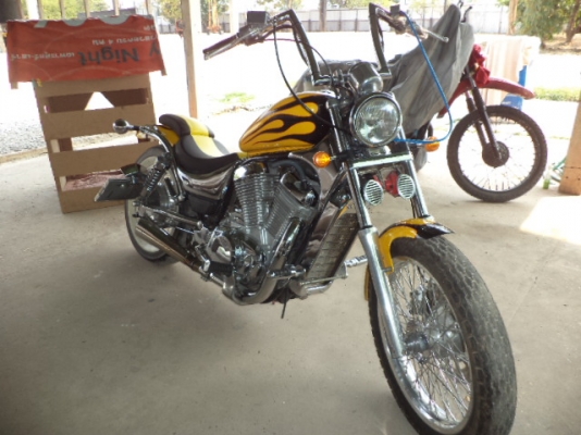 ขาย suzuki intruder 750 พร้อมทะเบียนแท้ ขาย suzuki intruder 750 พร้อมทะเบียนแท้