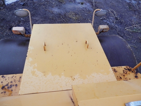 รถบดถนนสามล้อเหล็ก R2S