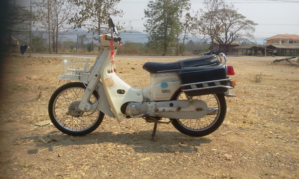 Suzuki FR80 ทะเบียนพร้อมชุดโอน Suzuki FR80 ทะเบียนพร้อมชุดโอน