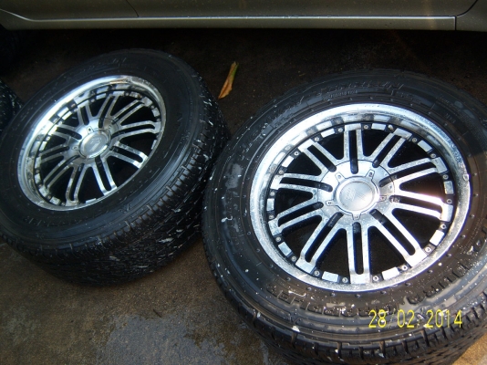 แม็ก Lenso ขอบ 18 x 8.5 6รู แถมยาง Nitto 265 60 18