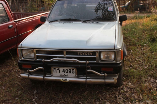 ขาย ฮีโร่ 4 ประตู ปี89 สีฟ้า