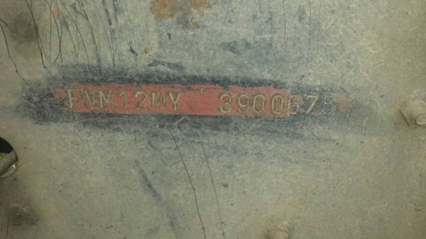 ขายด่วนสิบล้อ lockky 175 แรง  สนใจ 0811838154