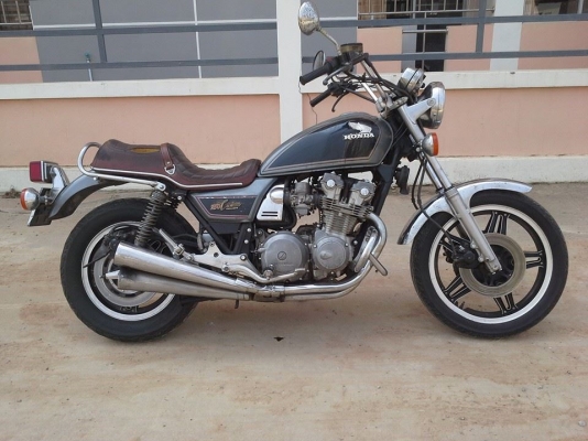 ขาย Honda Cb750 Custom ทะเบียนแท้ เดิมทั้งคัน