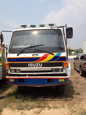 เทเลอร์รถเกี่ยวข้าว  สภาพพร้อมใช้ครับ คัซซ๊หน้ายาว 175hp