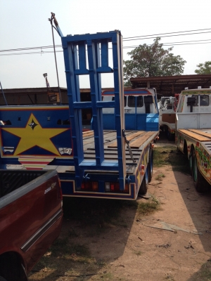 เทเลอร์รถเกี่ยวข้าว  สภาพพร้อมใช้ครับ คัซซ๊หน้ายาว 175hp