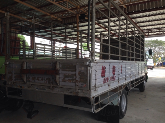 ขายกะบะ6ล้อFC4Jยาว5.50เมตรครับ ขายกะบะ6ล้อFC4Jยาว5.50เมตรครับ