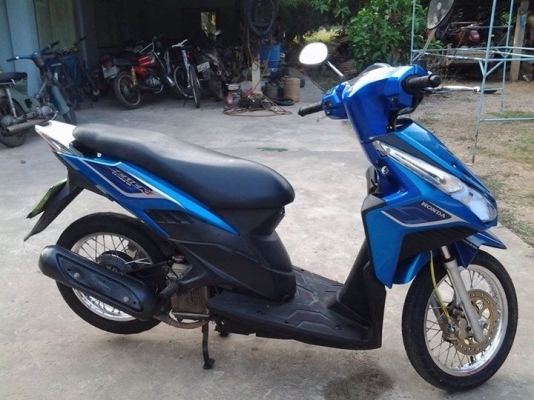 ขาย honda click i รถสวย ทะเบียนพร้อมโอน รับเทรินทุกรุ่นครับ ราคา 8700 บาท ครับ