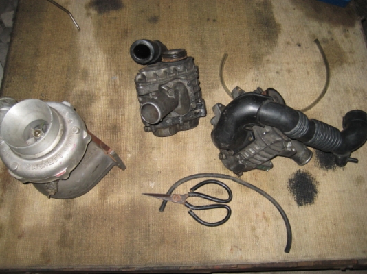 ขายซุเปอร์ชาร์จขนาดเล็ก 2,800 เก่าญี่ปุ่น