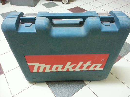 ขายเครื่องสกัดแย็กคอนกรีต Makita รุ่นHM1201(1,130W)สภาพเกือบๆจะเป็นของใหม่ครับตัวนี้ made in japanแท้ๆ ขายเครื่องสกัดแย็กคอนกรีต Makita รุ่นHM1201(1,130W)สภาพเกือบๆจะเป็นของใหม่ครับตัวนี้ made in japanแท้ๆ