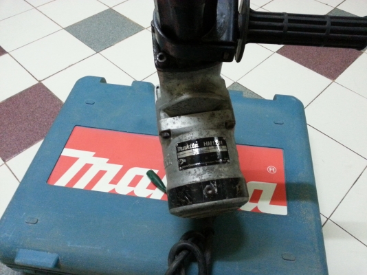 ขายเครื่องสกัดแย็กคอนกรีต Makita รุ่นHM1201(1,130W)สภาพเกือบๆจะเป็นของใหม่ครับตัวนี้ made in japanแท้ๆ ขายเครื่องสกัดแย็กคอนกรีต Makita รุ่นHM1201(1,130W)สภาพเกือบๆจะเป็นของใหม่ครับตัวนี้ made in japanแท้ๆ