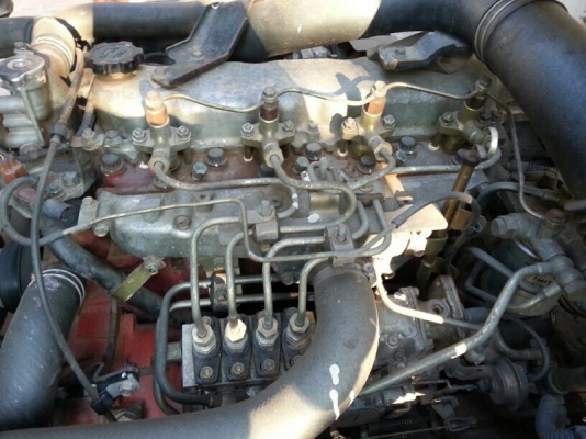 รถฮีโน่ 6 ล้อ รั้ว  ( ไม่ดั้ม )  130 แรงม้า. ปี  47   สนใจติดต่อ 081 - 6079515