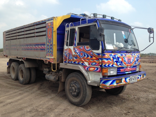 ขาย FUSO FN527M-TF 220แรง เทอร์โบ