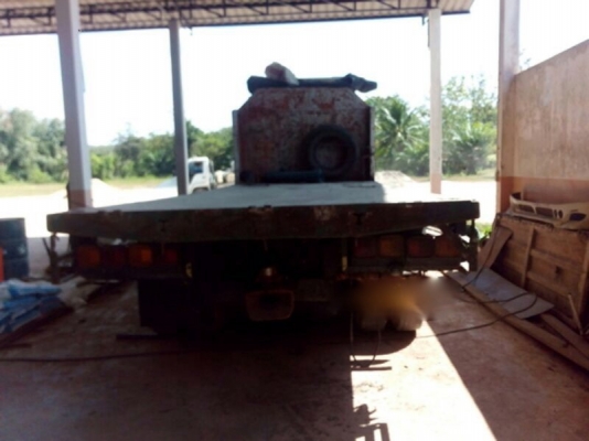 รถฮีโน่ 10 ล้อ ซูโม่  227. /  220 แรงม้า.  ( ขายแม่ , ลูก )  สนใจติดต่อ 081 - 6079515