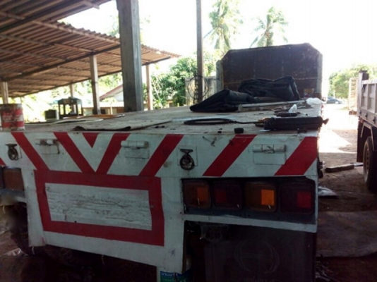 รถฮีโน่ 10 ล้อ ซูโม่  227. /  220 แรงม้า.  ( ขายแม่ , ลูก )  สนใจติดต่อ 081 - 6079515