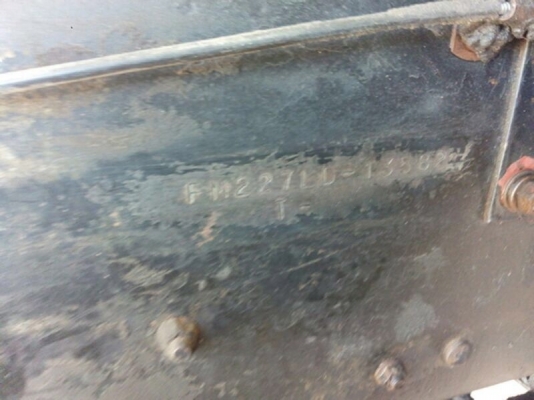 รถฮีโน่ 10 ล้อ ซูโม่  227. /  220 แรงม้า.  ( ขายแม่ , ลูก )  สนใจติดต่อ 081 - 6079515