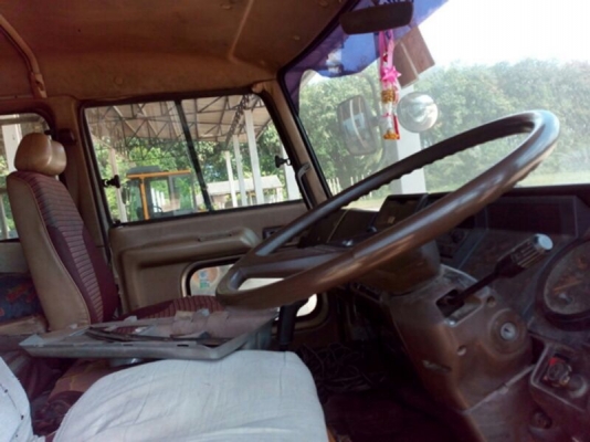 รถฮีโน่ 10 ล้อ ซูโม่  227. /  220 แรงม้า.  ( ขายแม่ , ลูก )  สนใจติดต่อ 081 - 6079515