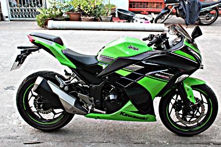 ขายninja250ปี2013สภาพสวยรถเดิม วิ่งน้อย พร้อมใช้ทันที แค่ราคา129,000บาท ไม่ต้องทำอะไร