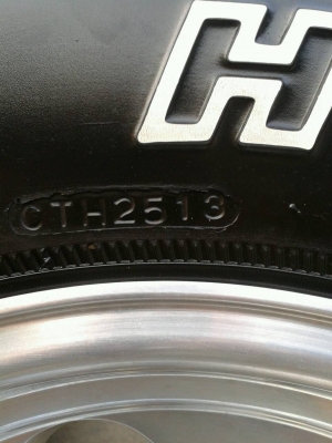 ขาย Mud265/75R16ปี13ใหม่ๆพร้อมล้อ