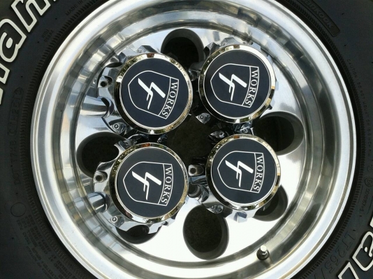 ขาย Mud265/75R16ปี13ใหม่ๆพร้อมล้อ