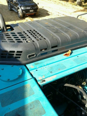 รถบคโฮ KOBELCO  YN - 12   ( รถทำงาน 7,xxx ซม. )  สนใจติดต่อ 081 - 6079515